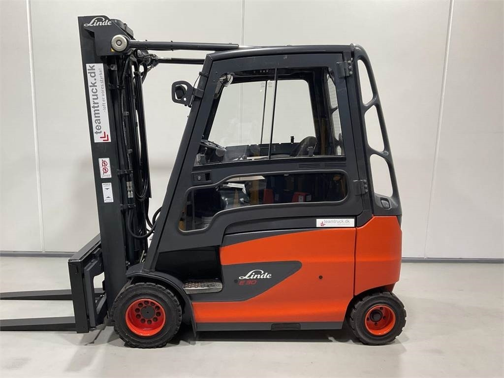 Linde E30HL-01/600 - Elektrický vysokozdvižný vozík: obrázok 3 Linde E30HL-01/600 - Elektrický vysokozdvižný vozík: obrázok 3