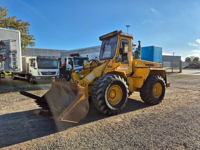 Hanomag 33 D //forks / Bucket// - Kolesový nakladač: obrázok 1 Hanomag 33 D //forks / Bucket// - Kolesový nakladač: obrázok 1