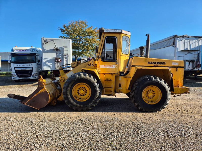 Hanomag 33 D //forks / Bucket// - Kolesový nakladač: obrázok 2 Hanomag 33 D //forks / Bucket// - Kolesový nakladač: obrázok 2