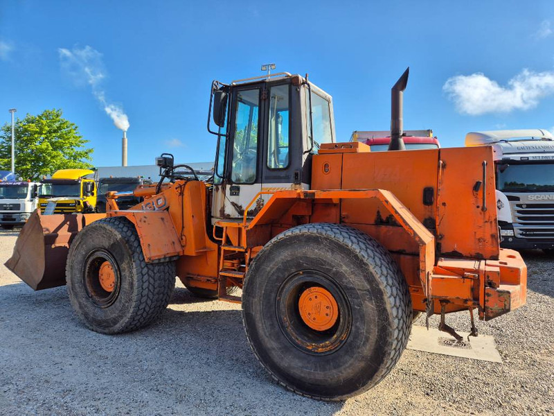 Hitachi FR 130 - Kolesový nakladač: obrázok 4 Hitachi FR 130 - Kolesový nakladač: obrázok 4