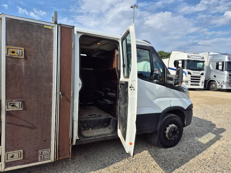 Iveco 70c17 // med lad og presenning - Valníkový/ Plošinový nákladný automobil: obrázok 5 Iveco 70c17 // med lad og presenning - Valníkový/ Plošinový nákladný automobil: obrázok 5