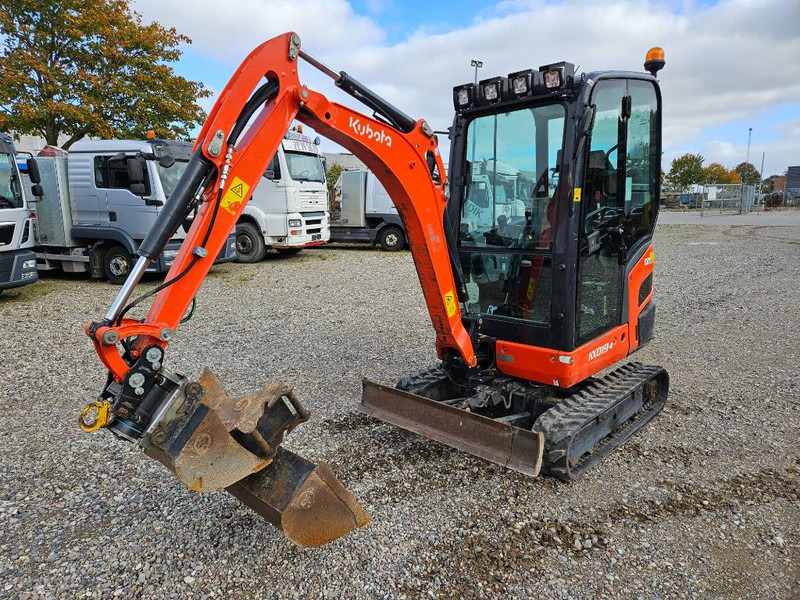 Kubota KX 19-4 //Tiltman // 3 buckets - Mini rýpadlo: obrázok 1 Kubota KX 19-4 //Tiltman // 3 buckets - Mini rýpadlo: obrázok 1