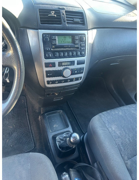 Dodávka skriňová nadstavba Toyota Avensis Verso 2.0D Sportsvan: obrázok 8 Dodávka skriňová nadstavba Toyota Avensis Verso 2.0D Sportsvan: obrázok 8