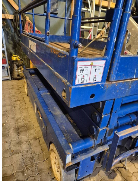 UpRight 2 persons lift - Samohybná plošiny: obrázok 3 UpRight 2 persons lift - Samohybná plošiny: obrázok 3