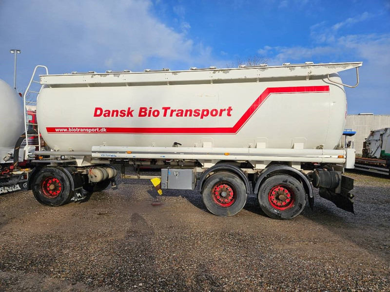 VM Tarm 3 axle Pellets - Cisternový príves: obrázok 5 VM Tarm 3 axle Pellets - Cisternový príves: obrázok 5