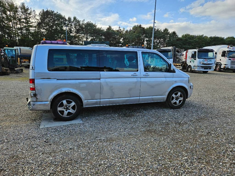 Volkswagen Caravelle 2,5 TDi 130 lang 10prs 5d - Automobil: obrázok 5 Volkswagen Caravelle 2,5 TDi 130 lang 10prs 5d - Automobil: obrázok 5