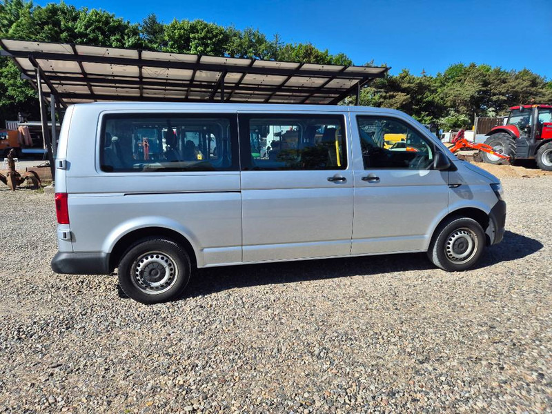 Volkswagen Transporter 2,0 TDi 102 Kombi lang 4d 9 prs - Automobil: obrázok 5 Volkswagen Transporter 2,0 TDi 102 Kombi lang 4d 9 prs - Automobil: obrázok 5
