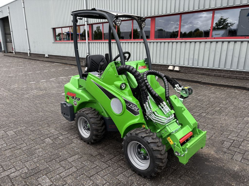 Avant 423 TDL - Kolesový nakladač: obrázok 4 Avant 423 TDL - Kolesový nakladač: obrázok 4