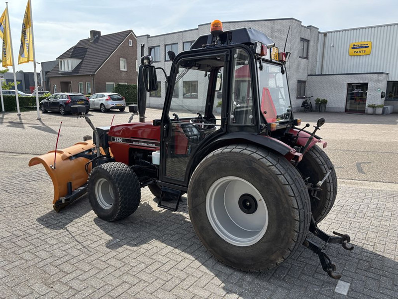 Case IH 2130 - Traktor: obrázok 2 Case IH 2130 - Traktor: obrázok 2