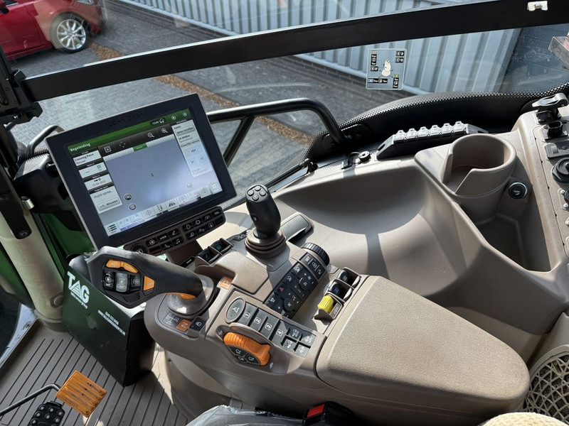 Traktor John Deere 6250R Premium Edition Autopowr: obrázok 14