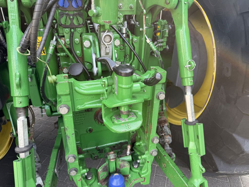 Traktor John Deere 6250R Premium Edition Autopowr: obrázok 13