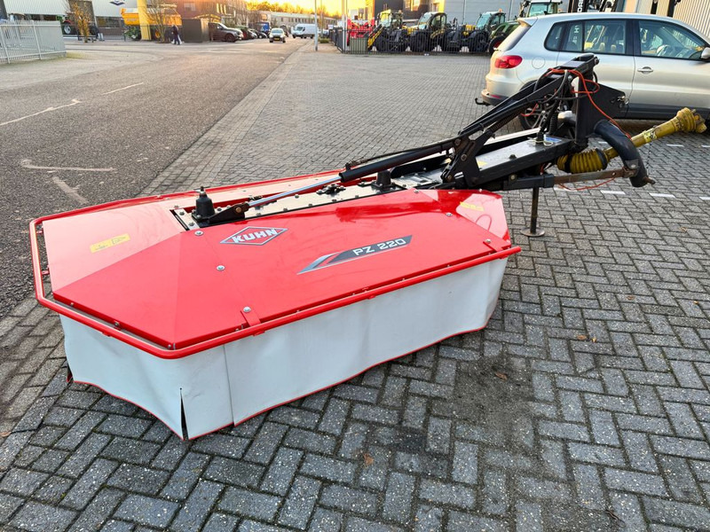Kuhn PZ220 Trommelmaaier (Marge) - Kosačka: obrázok 4 Kuhn PZ220 Trommelmaaier (Marge) - Kosačka: obrázok 4