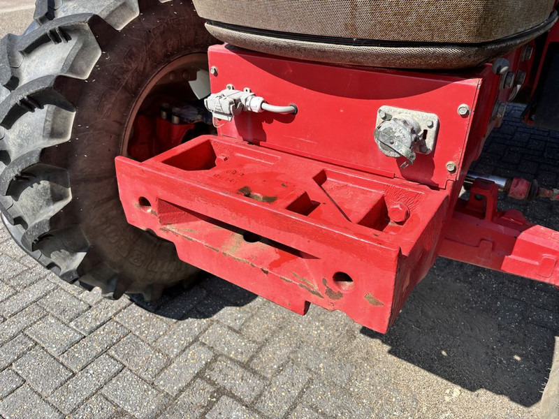 Mc Cormick CX95 - Traktor: obrázok 5 Mc Cormick CX95 - Traktor: obrázok 5