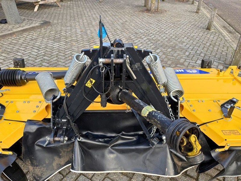 New Holland Duradisc F300 Frontmaaier - Kosačka: obrázok 5 New Holland Duradisc F300 Frontmaaier - Kosačka: obrázok 5