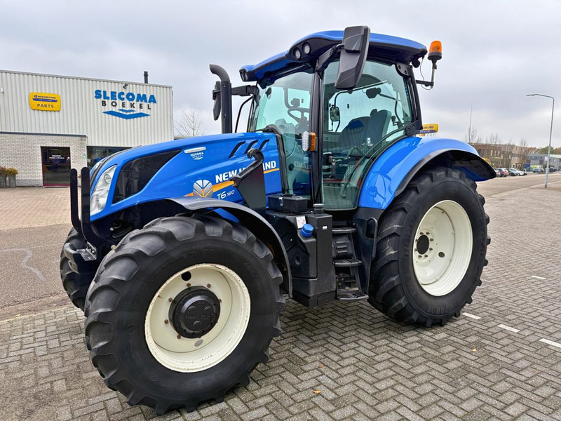 New Holland T6.180 DYN Stage V - Traktor: obrázok 1 New Holland T6.180 DYN Stage V - Traktor: obrázok 1