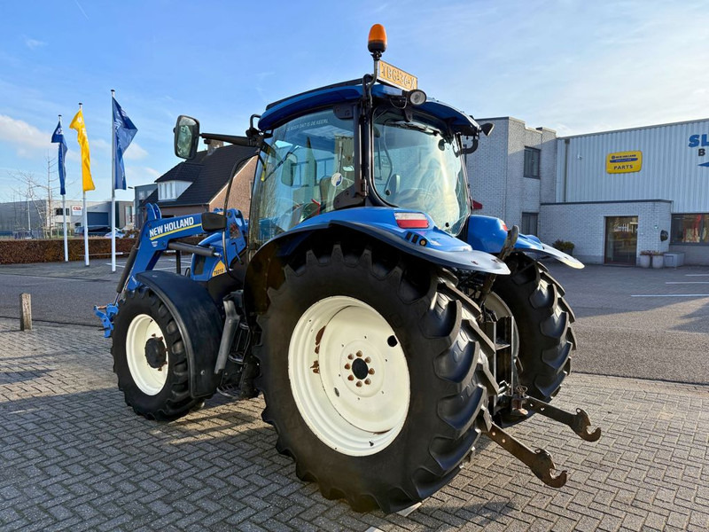 New Holland T6010 Plus + 750TL Voorlader - Traktor: obrázok 2 New Holland T6010 Plus + 750TL Voorlader - Traktor: obrázok 2