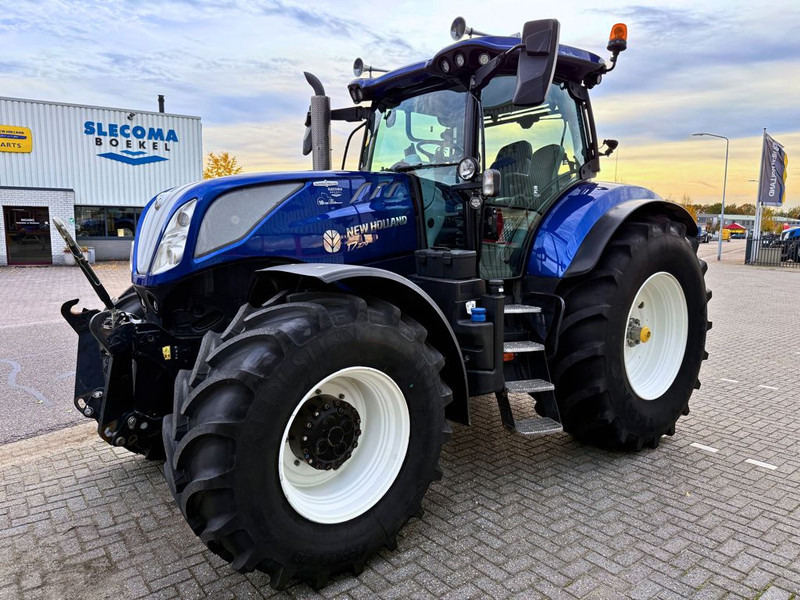 New Holland T7.270 AC 10 Years Blue Power Edition - Traktor: obrázok 1 New Holland T7.270 AC 10 Years Blue Power Edition - Traktor: obrázok 1
