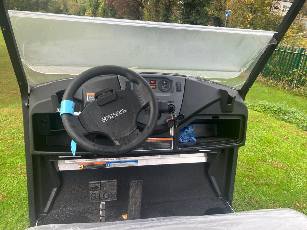 Club Car Carryall 300 w/ 4 Seat Conversion - ATV/ Štvorkolka: obrázok 4 Club Car Carryall 300 w/ 4 Seat Conversion - ATV/ Štvorkolka: obrázok 4
