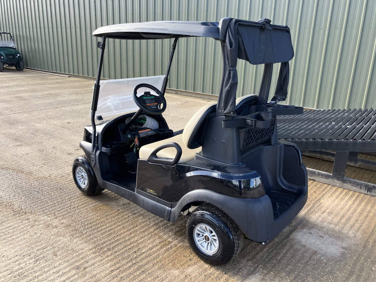 Club Car Tempo Golf Buggy - Golfový vozík: obrázok 3 Club Car Tempo Golf Buggy - Golfový vozík: obrázok 3
