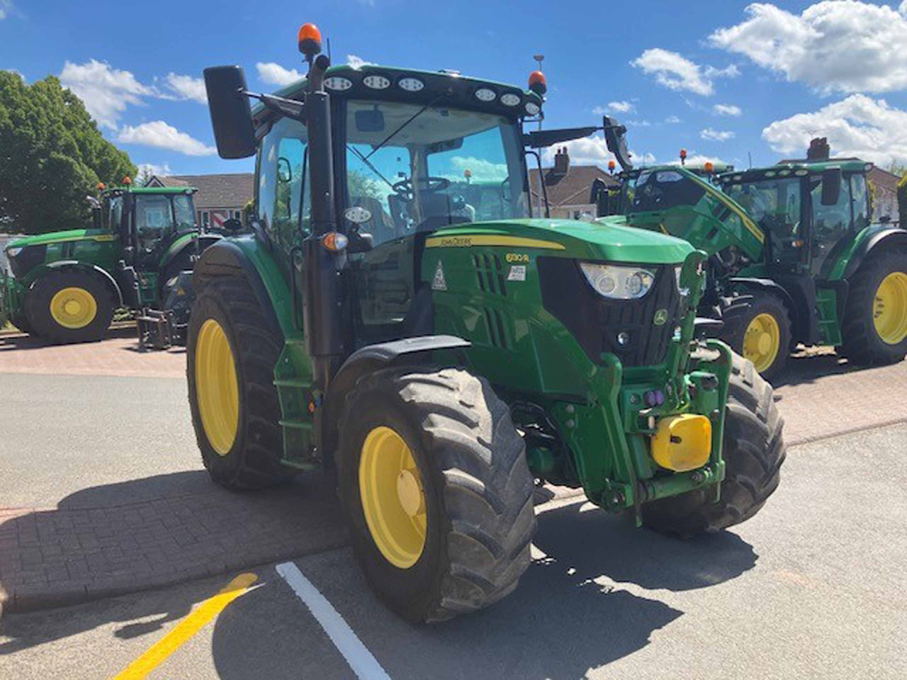 John Deere 6130R - Traktor: obrázok 5 John Deere 6130R - Traktor: obrázok 5