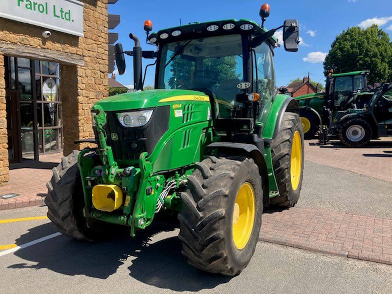 John Deere 6130R - Traktor: obrázok 3 John Deere 6130R - Traktor: obrázok 3