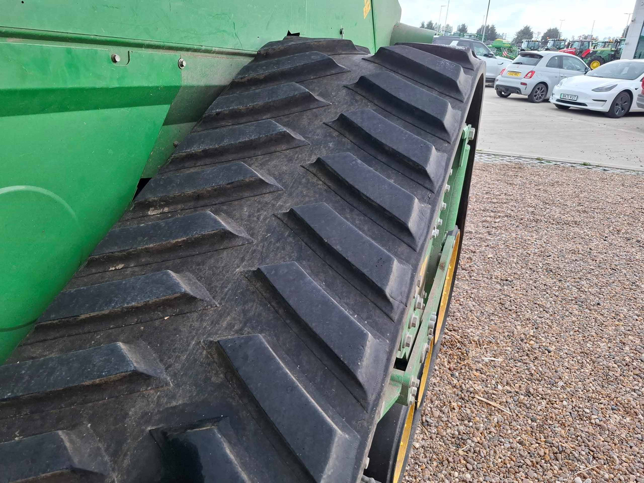 John Deere T670i - Obilný kombajn: obrázok 5 John Deere T670i - Obilný kombajn: obrázok 5