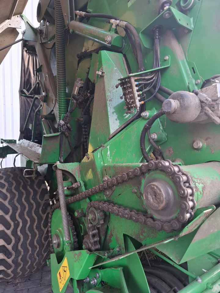 John Deere V451R - Stroje na zber krmovín: obrázok 4 John Deere V451R - Stroje na zber krmovín: obrázok 4