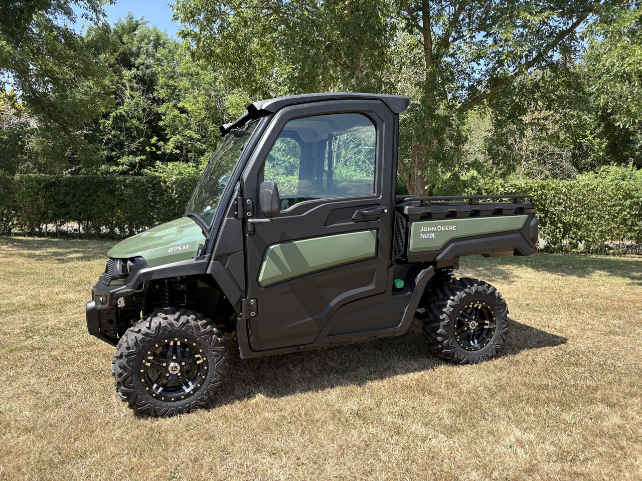 John Deere XUV875M Gator - ATV/ Štvorkolka: obrázok 1 John Deere XUV875M Gator - ATV/ Štvorkolka: obrázok 1