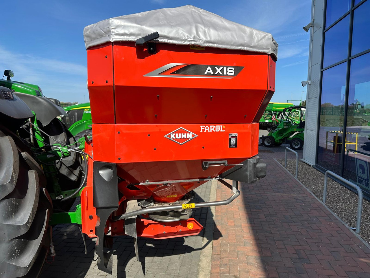 Kuhn Axis 40.2 H EMC W - Rozmetač hnojiva: obrázok 2 Kuhn Axis 40.2 H EMC W - Rozmetač hnojiva: obrázok 2