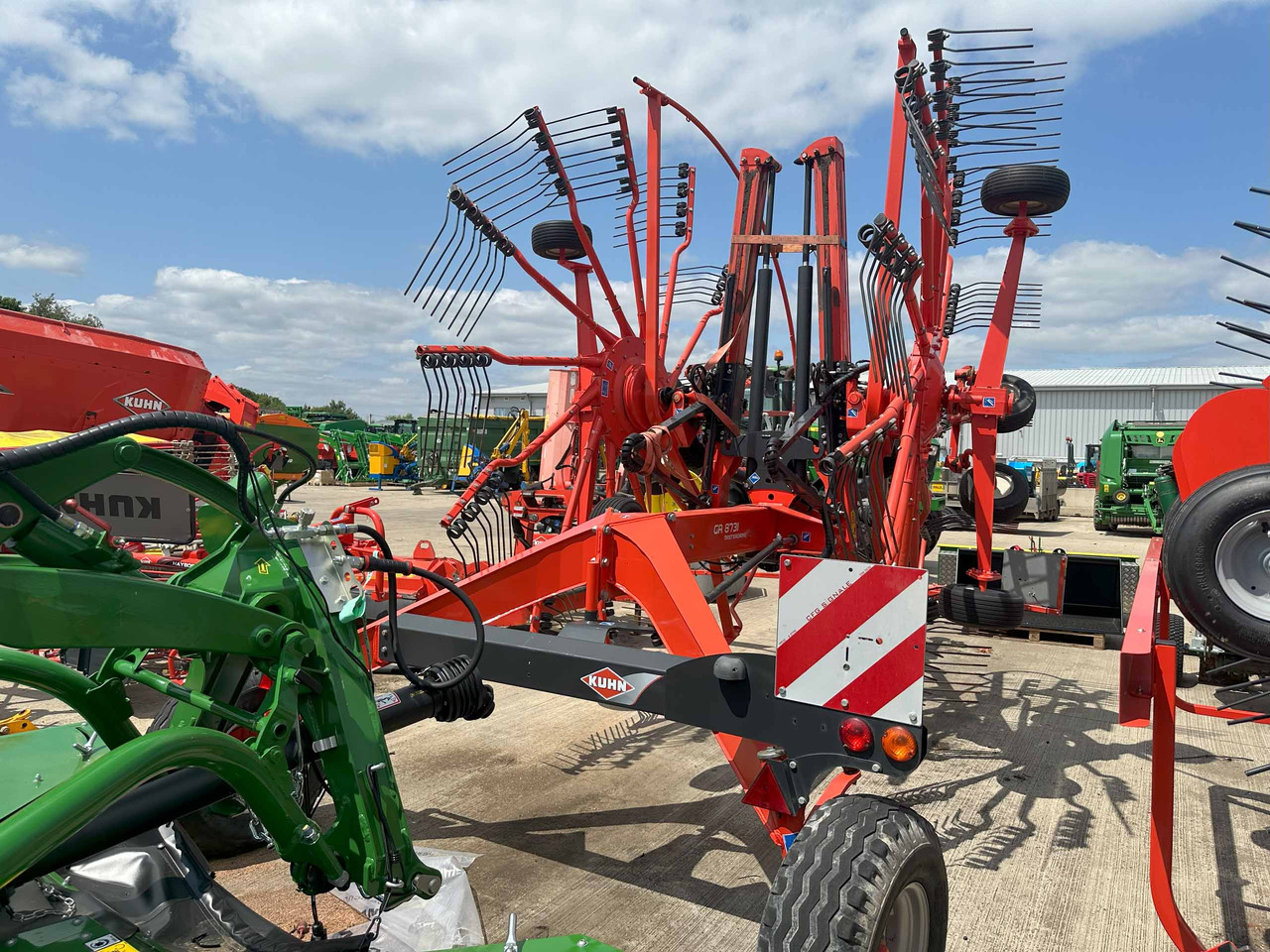 Kuhn GA8731 - Stroje na zber krmovín: obrázok 2 Kuhn GA8731 - Stroje na zber krmovín: obrázok 2