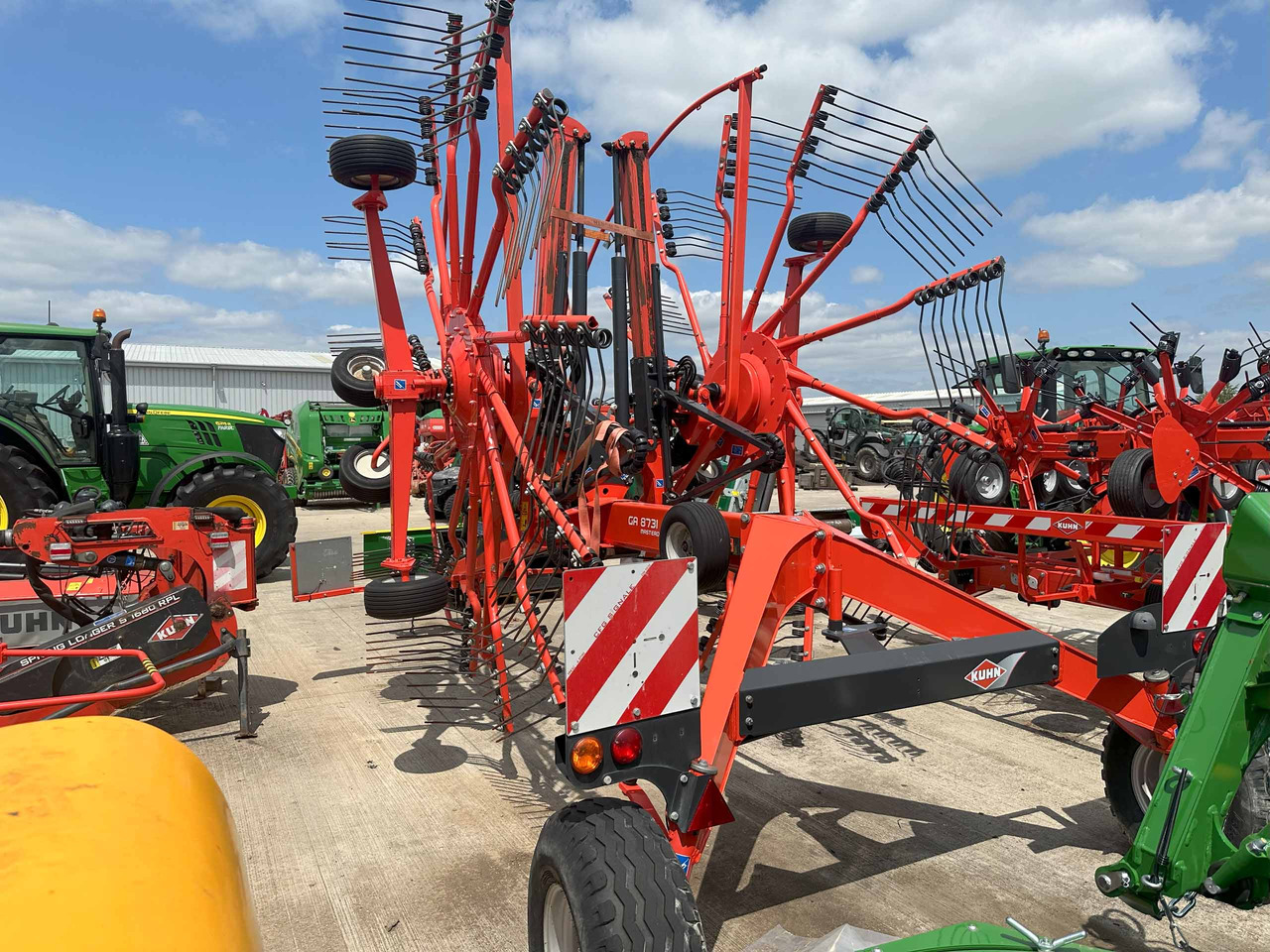 Kuhn GA8731 - Stroje na zber krmovín: obrázok 4 Kuhn GA8731 - Stroje na zber krmovín: obrázok 4