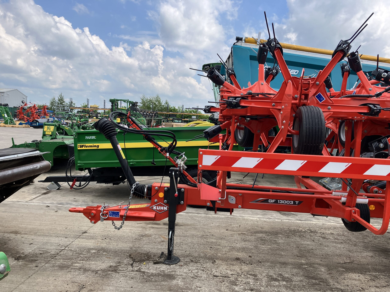Kuhn GF13003 - Stroje na zber krmovín: obrázok 3 Kuhn GF13003 - Stroje na zber krmovín: obrázok 3