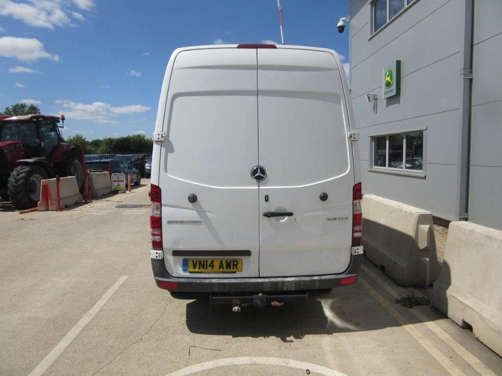 MERCEDES-BENZ SPRINTER 313 CDI - Furgon: obrázok 5 MERCEDES-BENZ SPRINTER 313 CDI - Furgon: obrázok 5