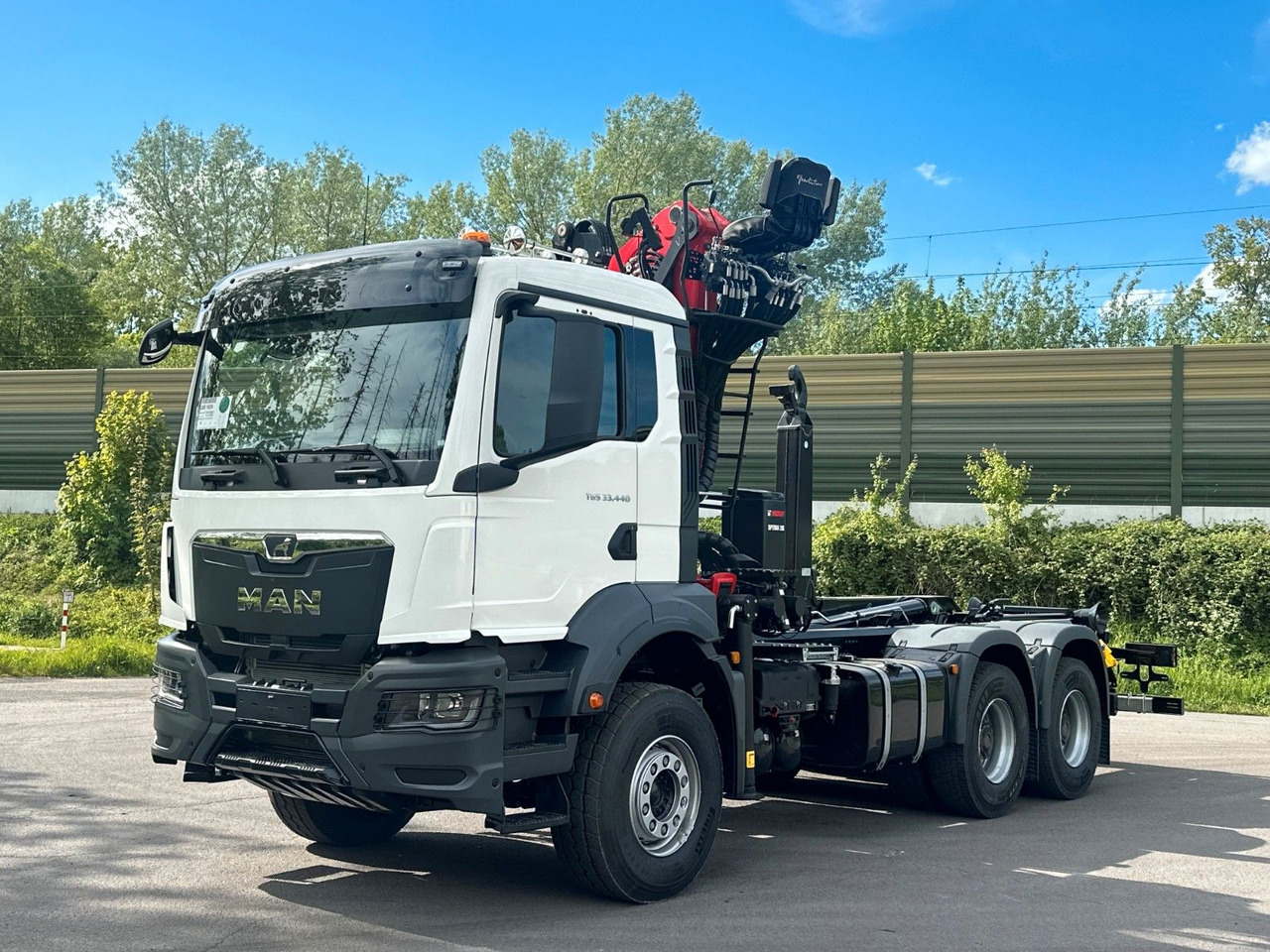 MAN TGS 33.440 6x4 Epsilon 170Z MultiLift 20s56 - Hákový nosič kontajnerov, Auto s hydraulickou rukou: obrázok 2 MAN TGS 33.440 6x4 Epsilon 170Z MultiLift 20s56 - Hákový nosič kontajnerov, Auto s hydraulickou rukou: obrázok 2