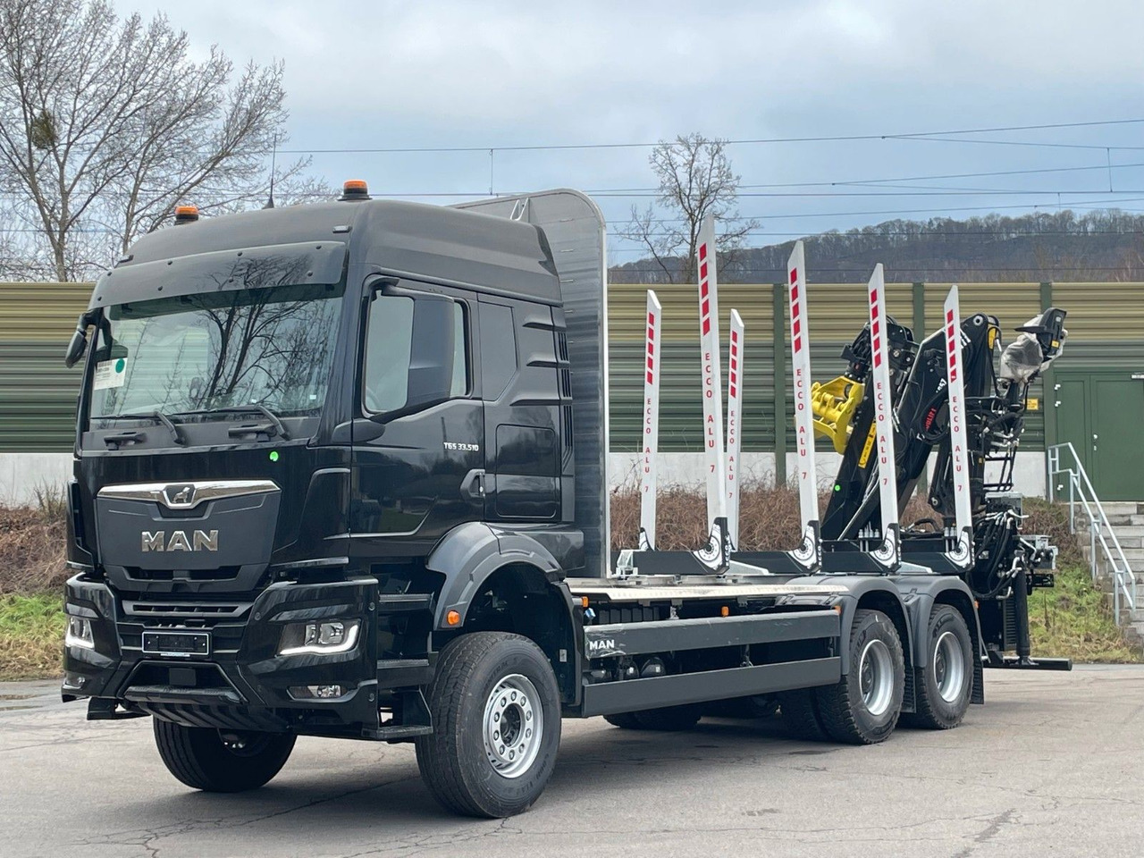 MAN TGS 33.510 6X4 BB Euro6e LogLift 165Z - Nákladné vozidlo na prepravu dreva, Auto s hydraulickou rukou: obrázok 1 MAN TGS 33.510 6X4 BB Euro6e LogLift 165Z - Nákladné vozidlo na prepravu dreva, Auto s hydraulickou rukou: obrázok 1
