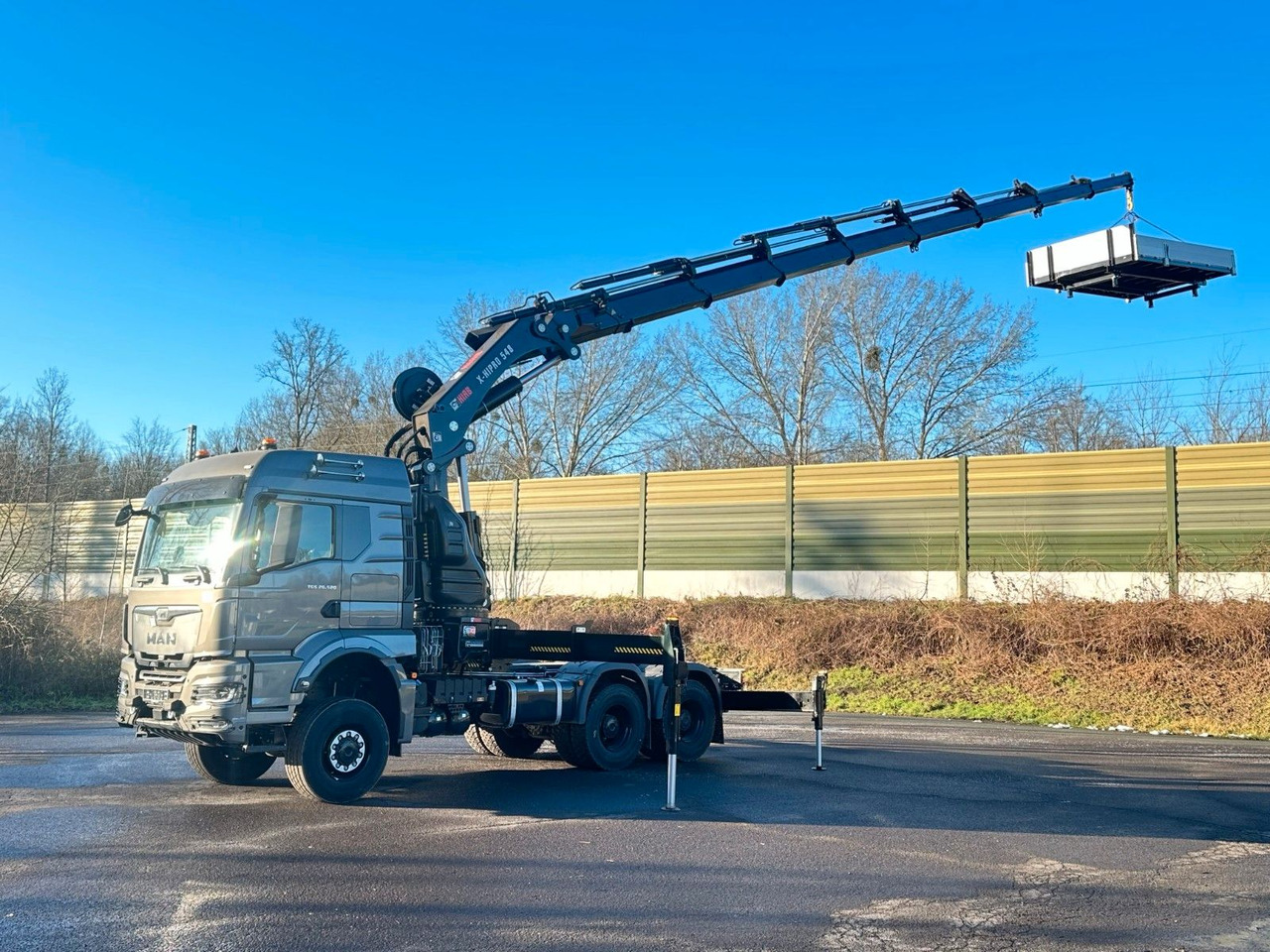 MAN TGS 26.520 6x6 Kran HIAB X-HIPRO 548E-8 - Ťahač: obrázok 1 MAN TGS 26.520 6x6 Kran HIAB X-HIPRO 548E-8 - Ťahač: obrázok 1