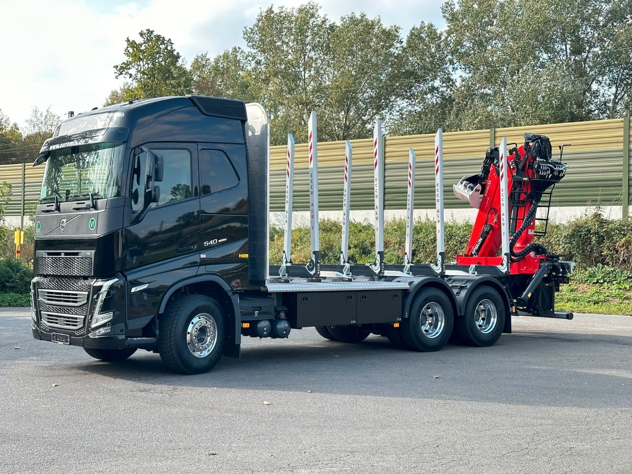 Volvo FH 540 6x4 LogLift EPSILON - Nákladné vozidlo na prepravu dreva, Auto s hydraulickou rukou: obrázok 3 Volvo FH 540 6x4 LogLift EPSILON - Nákladné vozidlo na prepravu dreva, Auto s hydraulickou rukou: obrázok 3