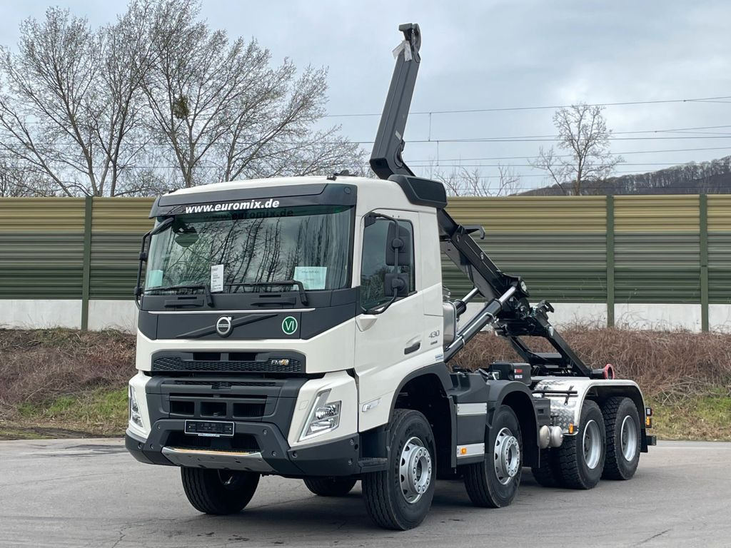 Volvo FMX 460 8x4 Hiab MultLift Abrollkipper Euro6e - Hákový nosič kontajnerov, Auto s hydraulickou rukou: obrázok 2 Volvo FMX 460 8x4 Hiab MultLift Abrollkipper Euro6e - Hákový nosič kontajnerov, Auto s hydraulickou rukou: obrázok 2