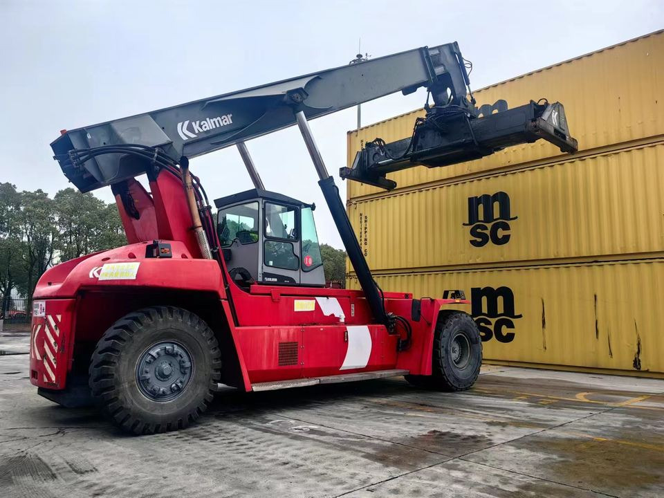 Kalmar DRF450 Sweden Kalmar Used 45 Ton Reach Stacker for Containers to Popularly Sell - Ramenový prekladač: obrázok 2 Kalmar DRF450 Sweden Kalmar Used 45 Ton Reach Stacker for Containers to Popularly Sell - Ramenový prekladač: obrázok 2