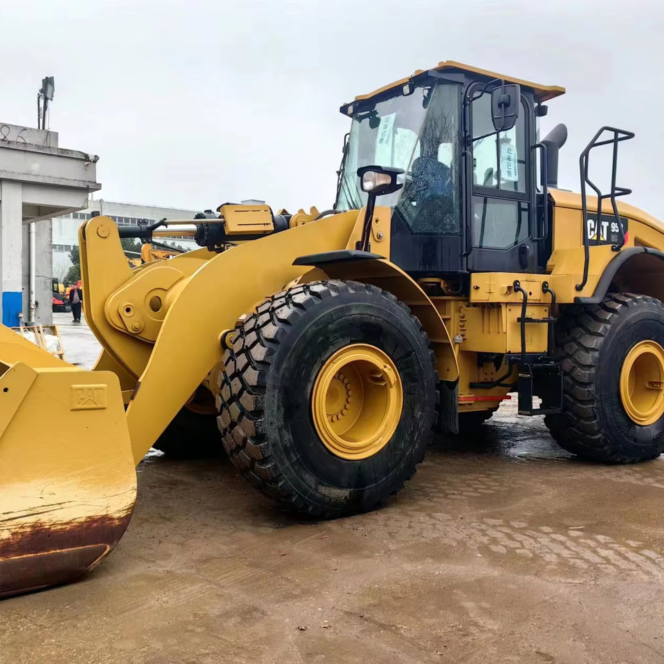 Low Price Sale! Used CAT 950GC Wheel Loader Original Front End Loader 950GC Loader in Shanghai China - Kolesový nakladač: obrázok 1 Low Price Sale! Used CAT 950GC Wheel Loader Original Front End Loader 950GC Loader in Shanghai China - Kolesový nakladač: obrázok 1