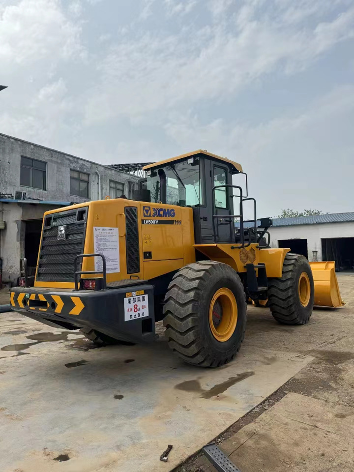 XCMG LW500FV - Kolesový nakladač: obrázok 2 XCMG LW500FV - Kolesový nakladač: obrázok 2