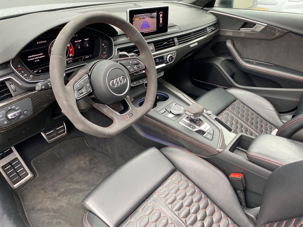 Audi A4 RS 4 Avant 2.9 TFSI quattro | 2018 | 96.192 km | Automaat | X706BT | NAP: Geen oordeel - Automobil: obrázok 5 Audi A4 RS 4 Avant 2.9 TFSI quattro | 2018 | 96.192 km | Automaat | X706BT | NAP: Geen oordeel - Automobil: obrázok 5