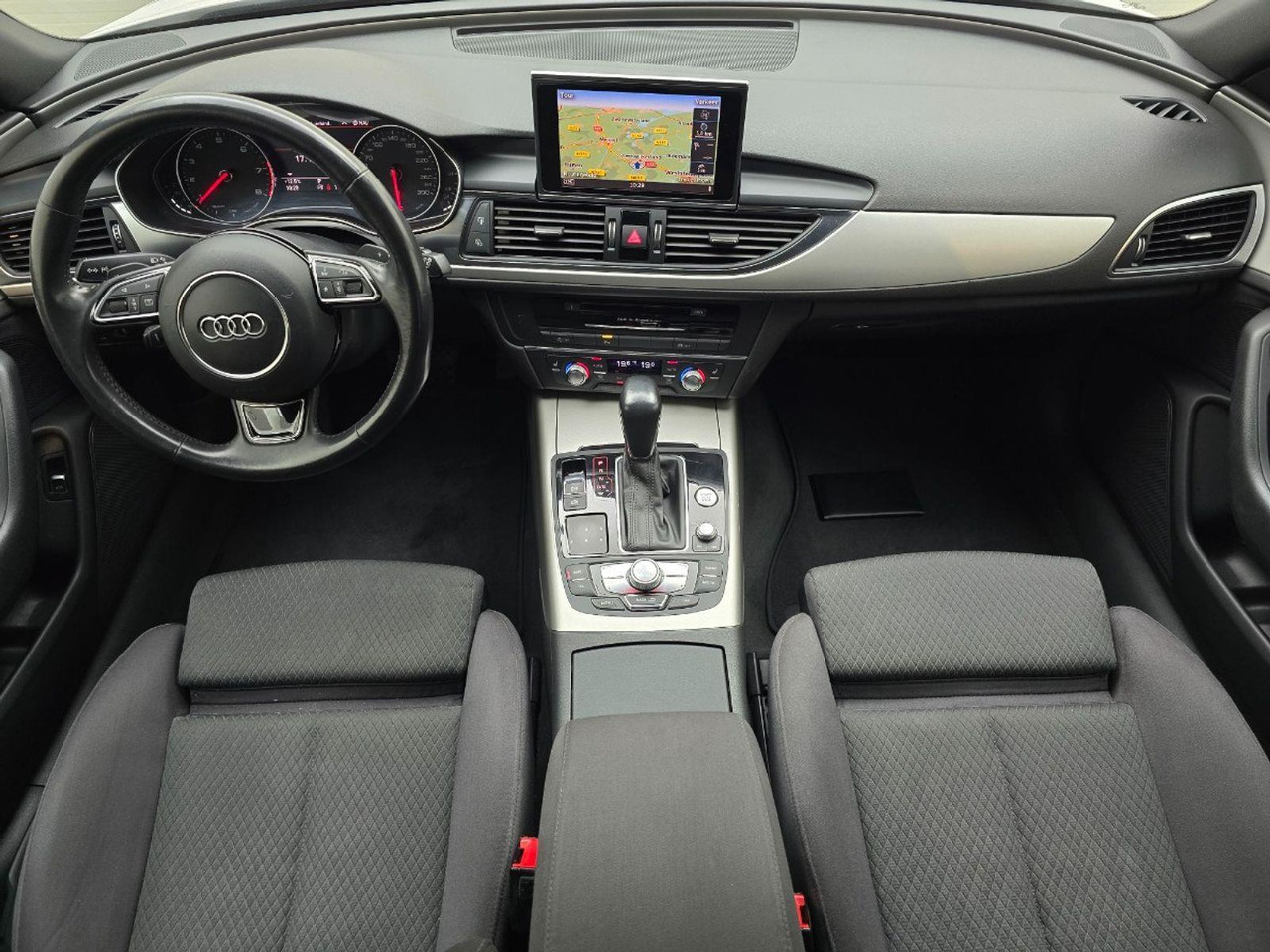 Audi A6 Avant 2.0 TFSI Advance Sport | 2018 | 196.446 km | Automaat | N862ZN | NAP: Geen oordeel - Automobil: obrázok 5 Audi A6 Avant 2.0 TFSI Advance Sport | 2018 | 196.446 km | Automaat | N862ZN | NAP: Geen oordeel - Automobil: obrázok 5