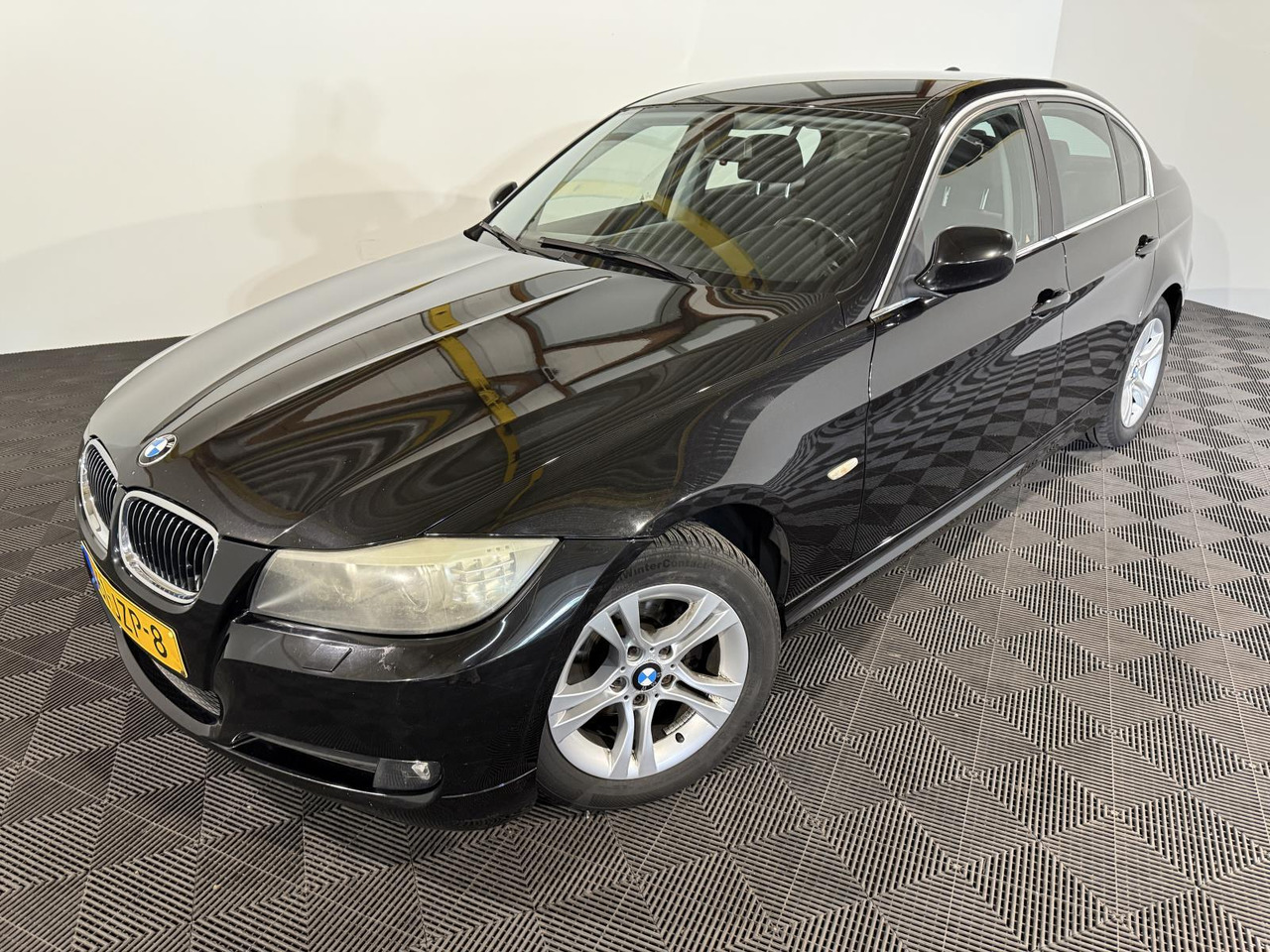 BMW 3-serie 316i Business Line 2009 278.128 km 61-JZP-8 - Sedan: obrázok 1 BMW 3-serie 316i Business Line 2009 278.128 km 61-JZP-8 - Sedan: obrázok 1