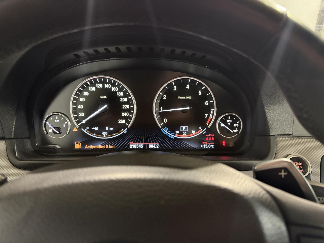 BMW | 5-serie | 520i High Executive | 2013 | 218.545 km | 46ZSF1 | Logisch - Sedan: obrázok 5 BMW | 5-serie | 520i High Executive | 2013 | 218.545 km | 46ZSF1 | Logisch - Sedan: obrázok 5