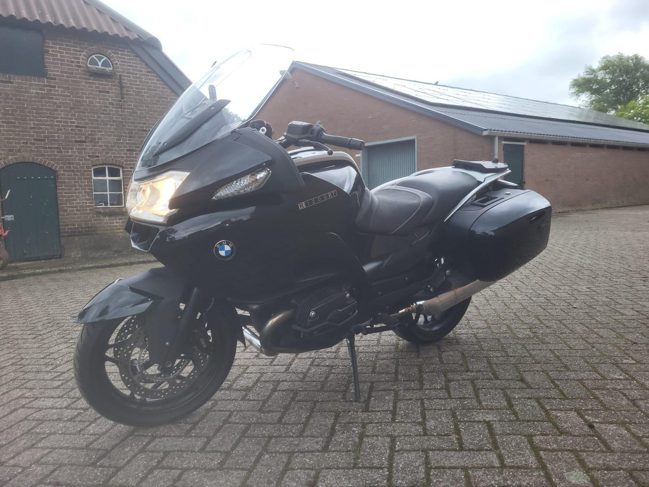 Bmw R1200 RT 2009 MV-XF-69 - Motocykel: obrázok 1 Bmw R1200 RT 2009 MV-XF-69 - Motocykel: obrázok 1
