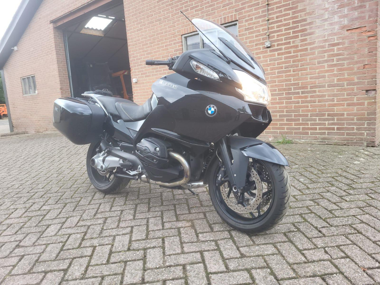 Bmw R1200 RT 2009 MV-XF-69 - Motocykel: obrázok 4 Bmw R1200 RT 2009 MV-XF-69 - Motocykel: obrázok 4