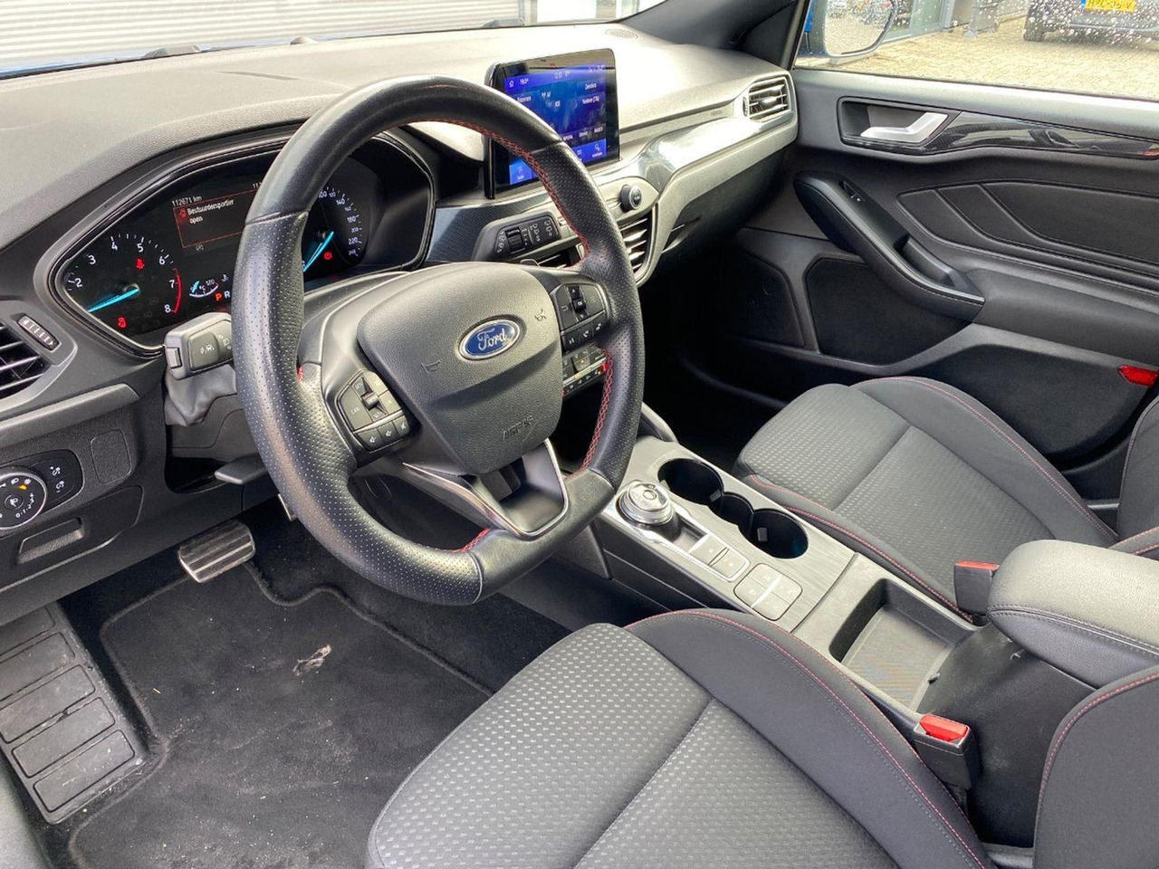 Ford Focus Wagon 1.0 EcoBoost Titanium Business | 2019 | 112.671 km | Automaat | J603XP | NAP: Geen oordeel - Automobil: obrázok 5 Ford Focus Wagon 1.0 EcoBoost Titanium Business | 2019 | 112.671 km | Automaat | J603XP | NAP: Geen oordeel - Automobil: obrázok 5