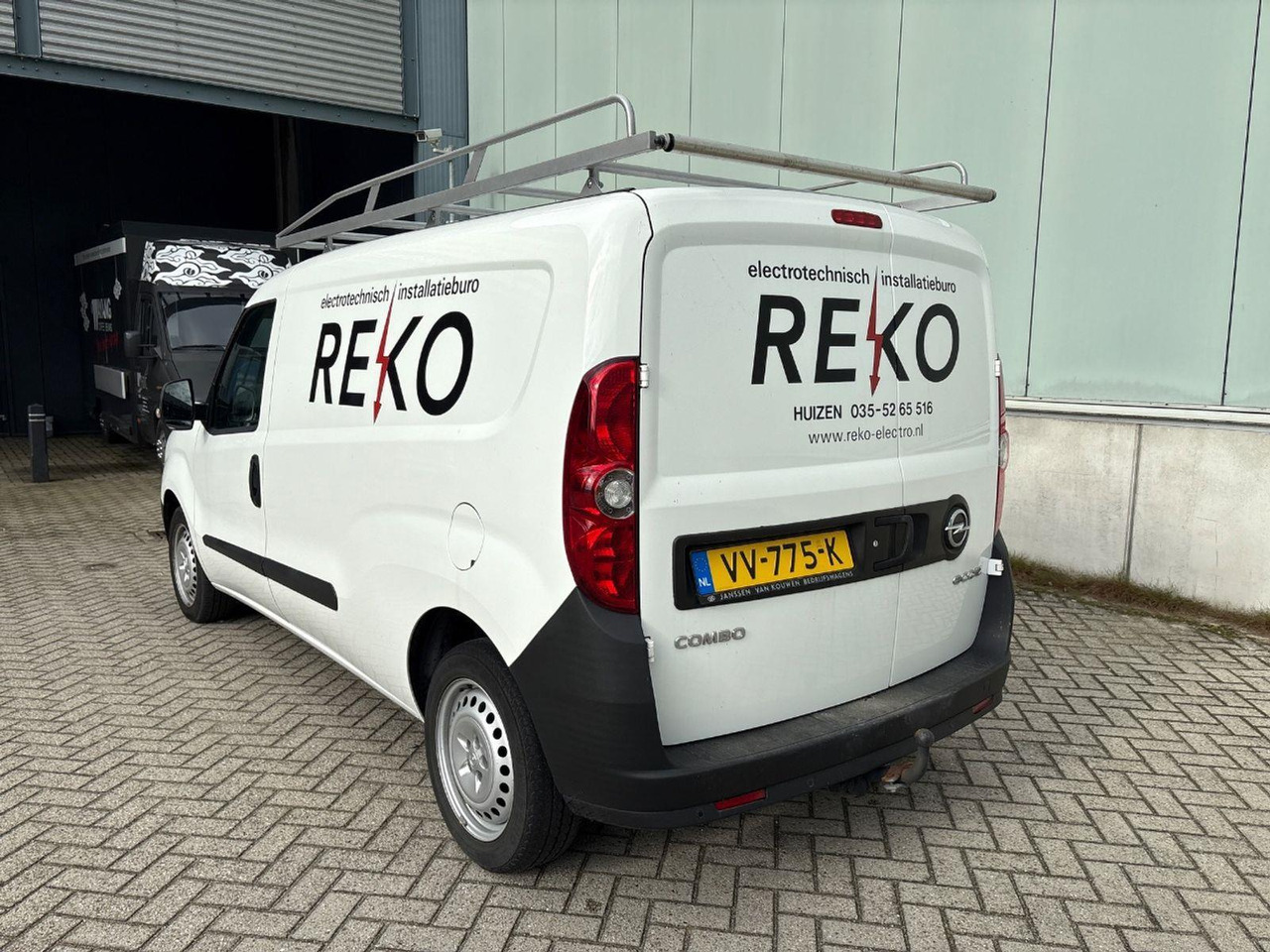 Opel Combo 1.3 CDTi L2H1 ecoFLEX Edition | 2016 | 43.397 km | VV775K | NAP: Logisch - Malá dodávka: obrázok 4 Opel Combo 1.3 CDTi L2H1 ecoFLEX Edition | 2016 | 43.397 km | VV775K | NAP: Logisch - Malá dodávka: obrázok 4