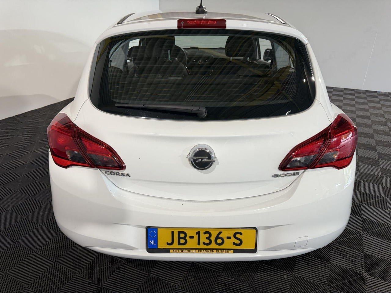 Opel Corsa 1.3 CDTI Business+ 2016 274.545 km JB-136-S - Hatchback: obrázok 3 Opel Corsa 1.3 CDTI Business+ 2016 274.545 km JB-136-S - Hatchback: obrázok 3